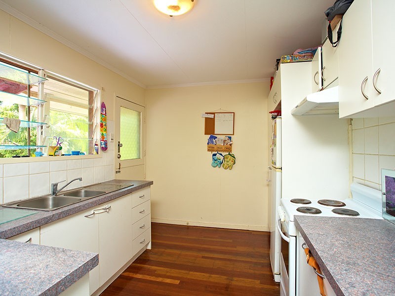 69 Poplar St, Woodridge QLD 4114