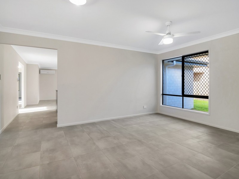 21 Redwood Street, Marsden QLD 4132