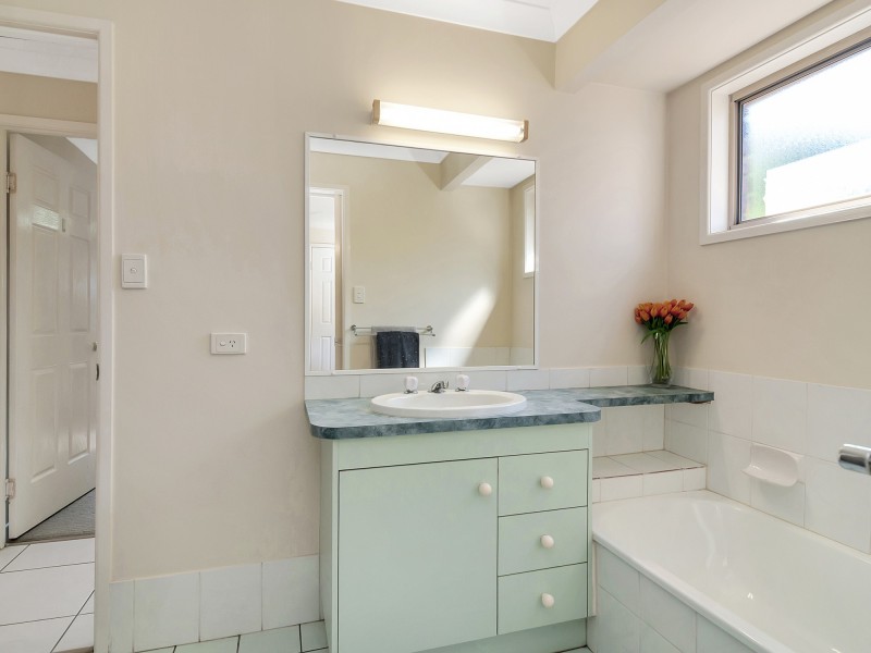 3 Hanlon Street, Tanah Merah QLD 4128