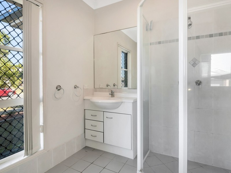 1 Hurst Street, Crestmead QLD 4132