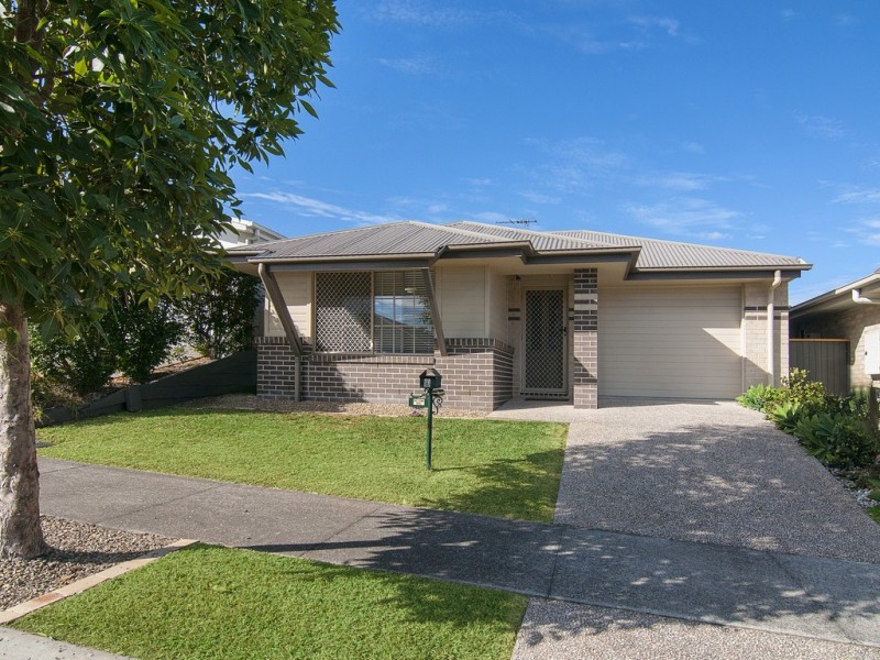 9 Carrawinya Street, Waterford QLD 4133
