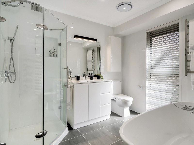 92-94 Parkview Crescent, Cornubia QLD 4130