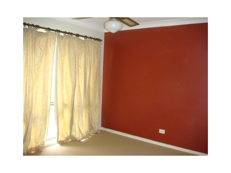 10 BRIZZLE, Goodna QLD 4300