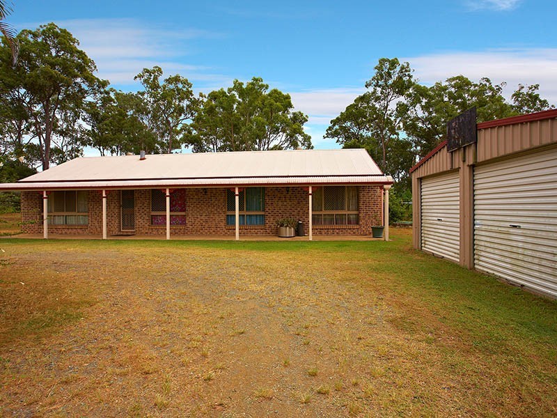 50-52 EILDON CL, Munruben QLD 4125