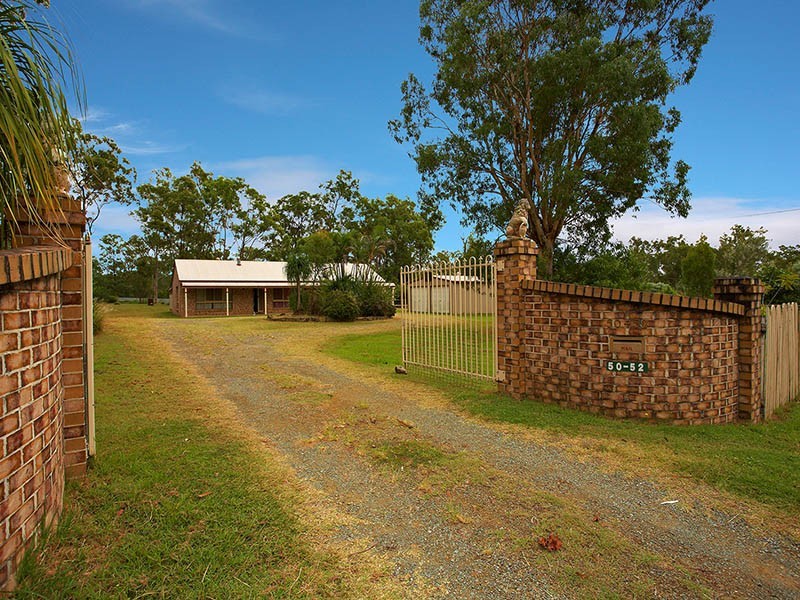 50-52 EILDON CL, Munruben QLD 4125