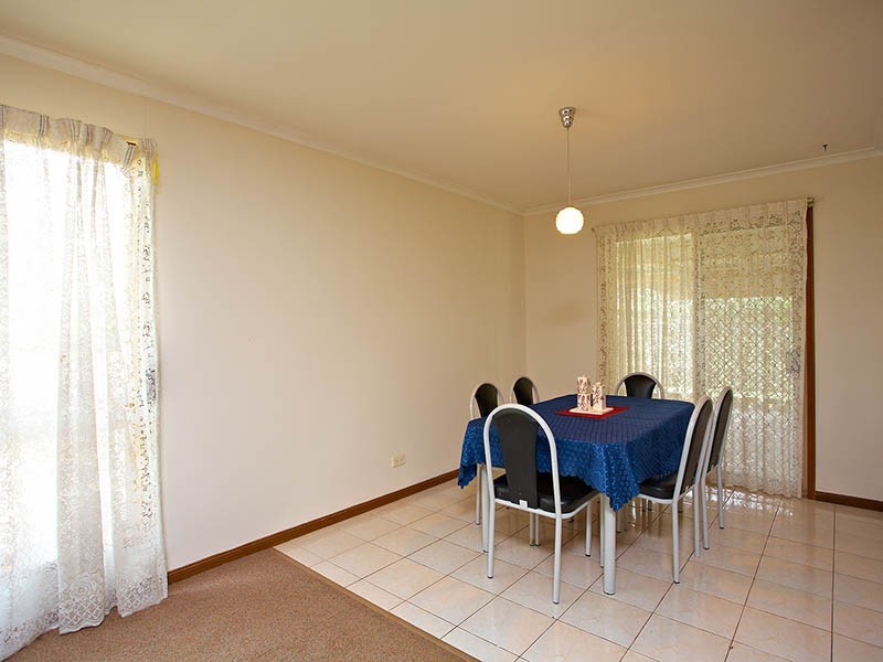 50-52 EILDON CL, Munruben QLD 4125