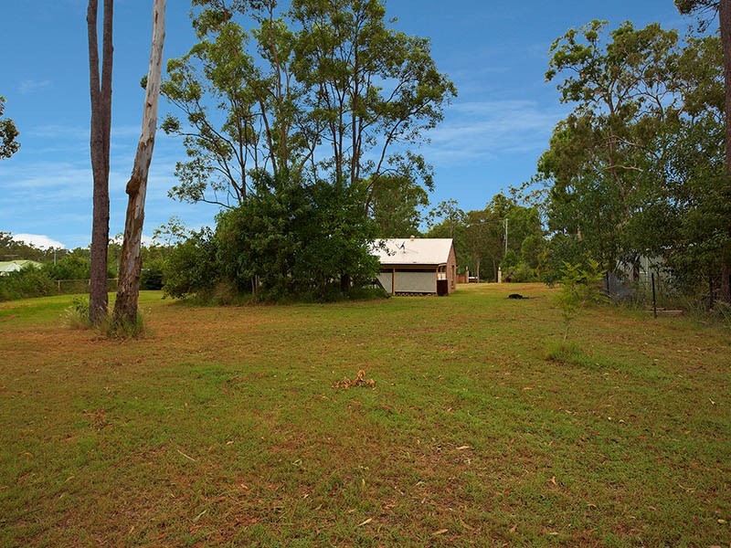 50-52 EILDON CL, Munruben QLD 4125