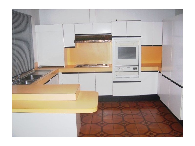 19 WAKLEY, Acacia Ridge QLD 4110