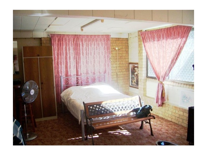 6  ROBUR, Acacia Ridge QLD 4110