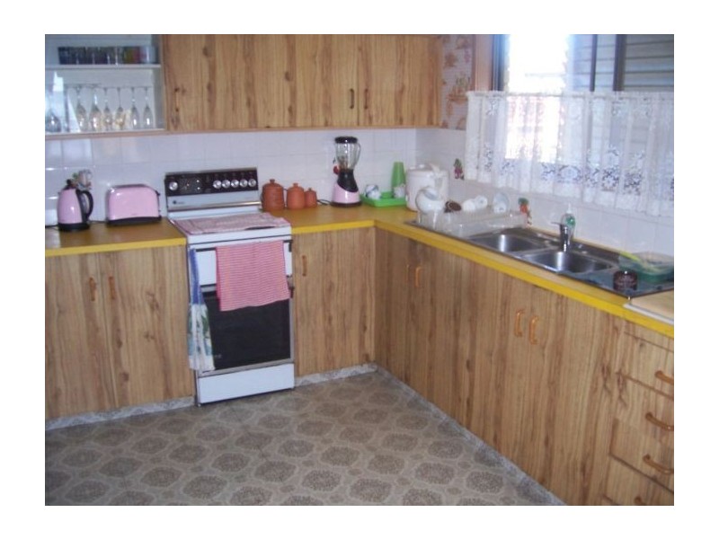 6  ROBUR, Acacia Ridge QLD 4110