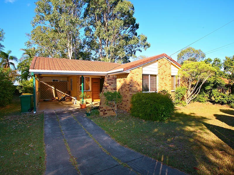 30 MAURICE CT, Eagleby QLD 4207