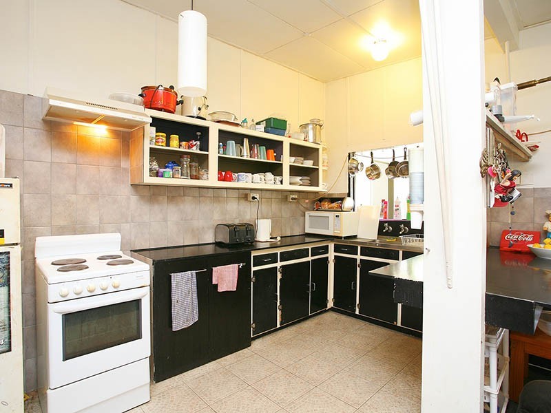 26 CHARDEAN ST, Acacia Ridge QLD 4110