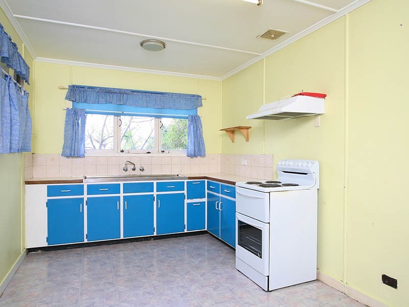 18 SANDEMAN ST, Acacia Ridge QLD 4110