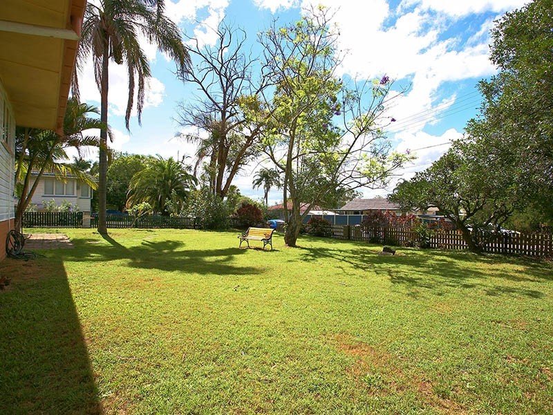 18 SANDEMAN ST, Acacia Ridge QLD 4110