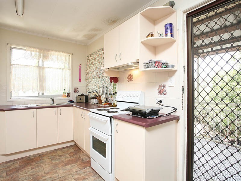 18 SELLARS ST, Acacia Ridge QLD 4110