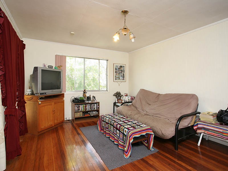 18 SELLARS ST, Acacia Ridge QLD 4110