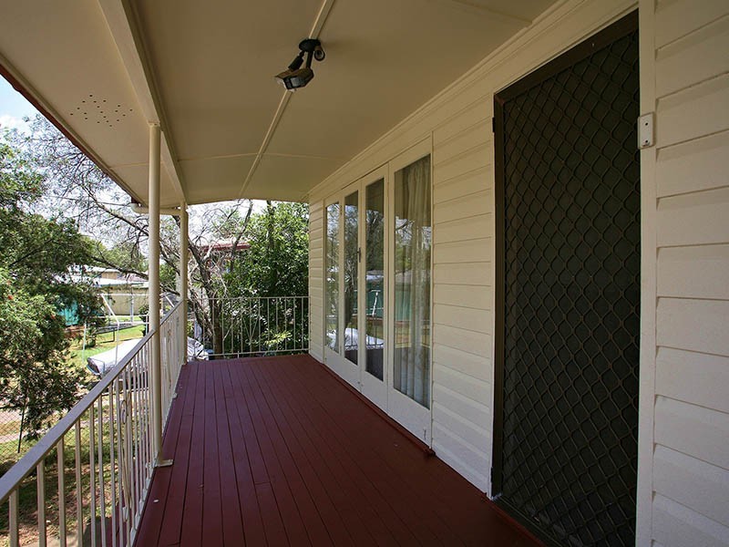 18 SELLARS ST, Acacia Ridge QLD 4110