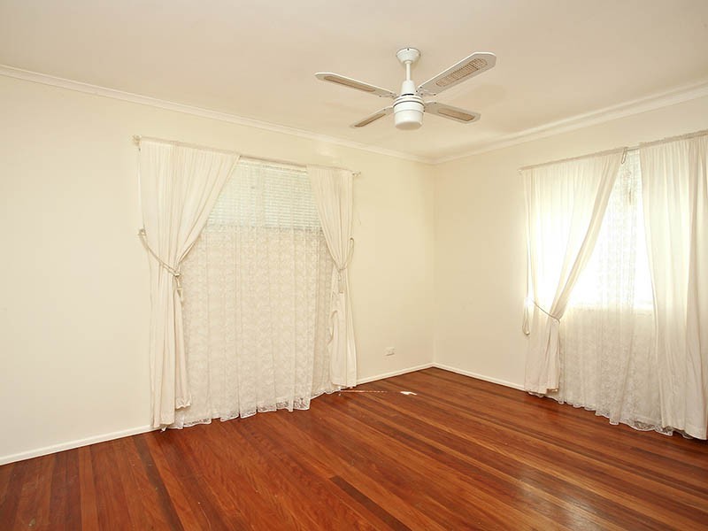 29 WOODY AVENUE, Kingston QLD 4114