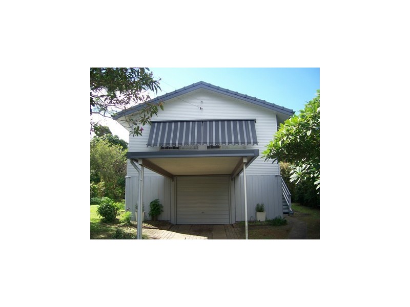 64 CHALFONT, Salisbury QLD 4107