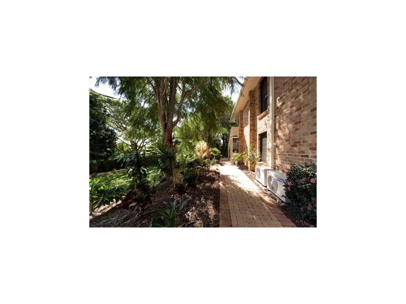 5 Jocelyn Grove, Springwood QLD 4127