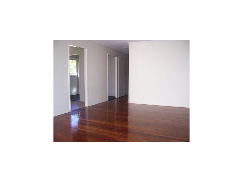 16 DELLOW, Acacia Ridge QLD 4110