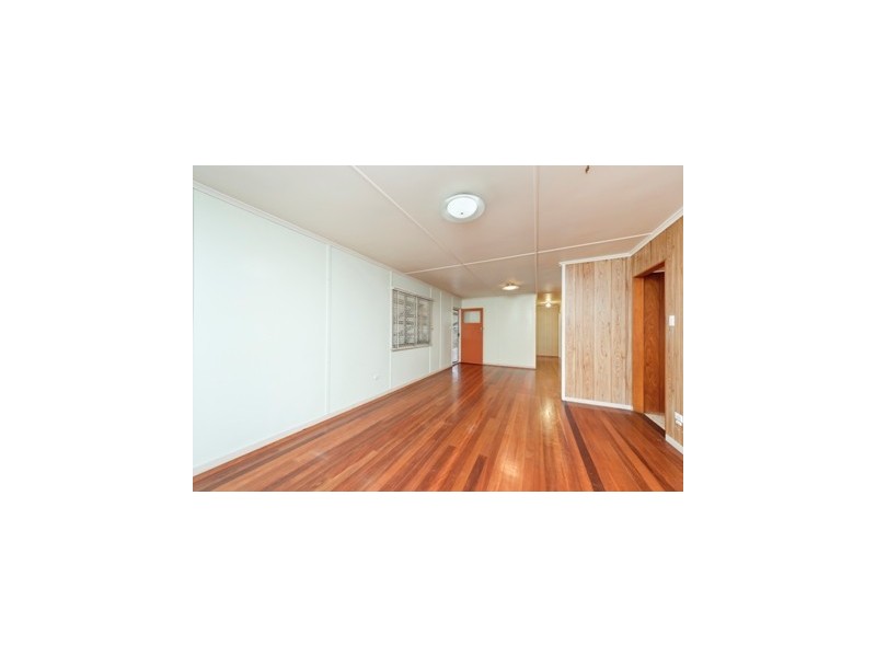 81 AMHERST STREET, Acacia Ridge QLD 4110