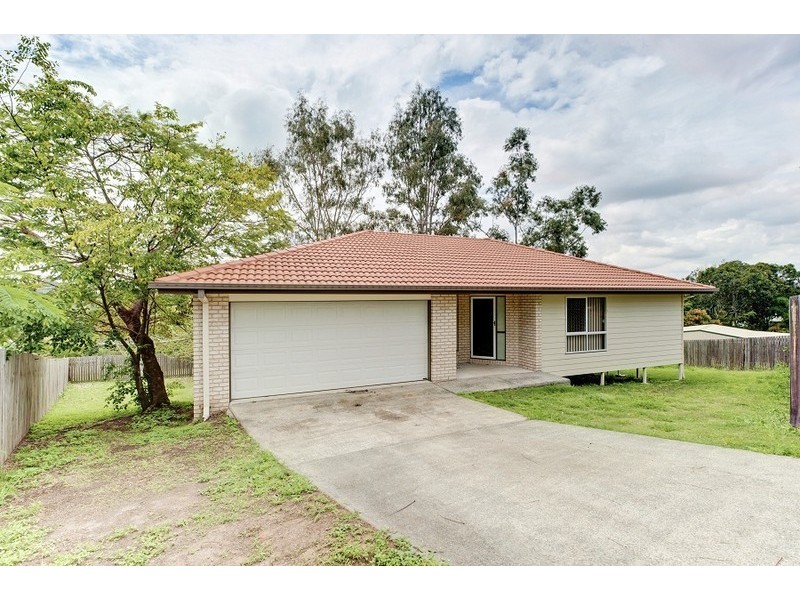 18A WILLOW ROAD WEST, Redbank Plains QLD 4301