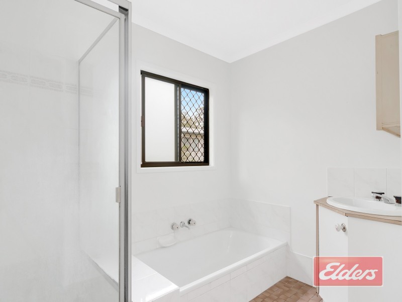 24 Ariel Avenue, Kingston QLD 4114