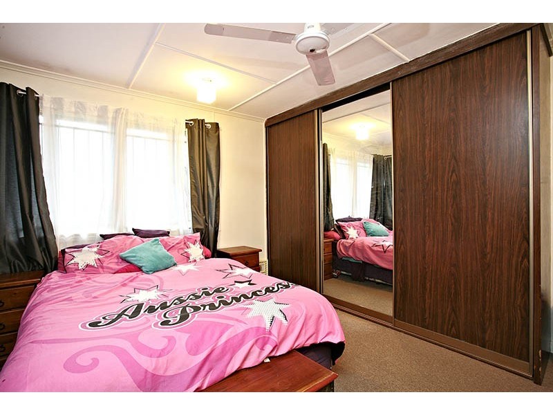 18 Rothesay Street, Acacia Ridge QLD 4110