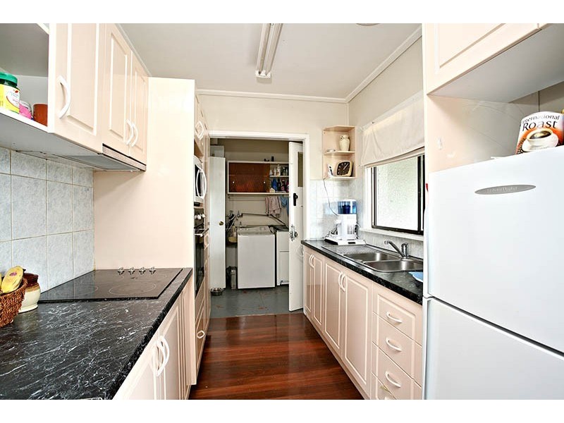 26 Queensway Street, Upper Mount Gravatt QLD 4122