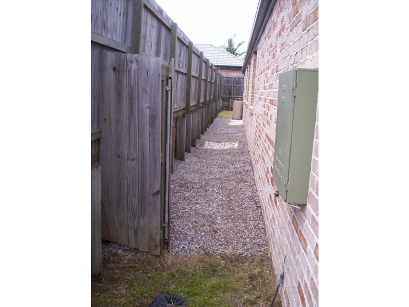 3 Longford Cres, Acacia Ridge QLD 4110