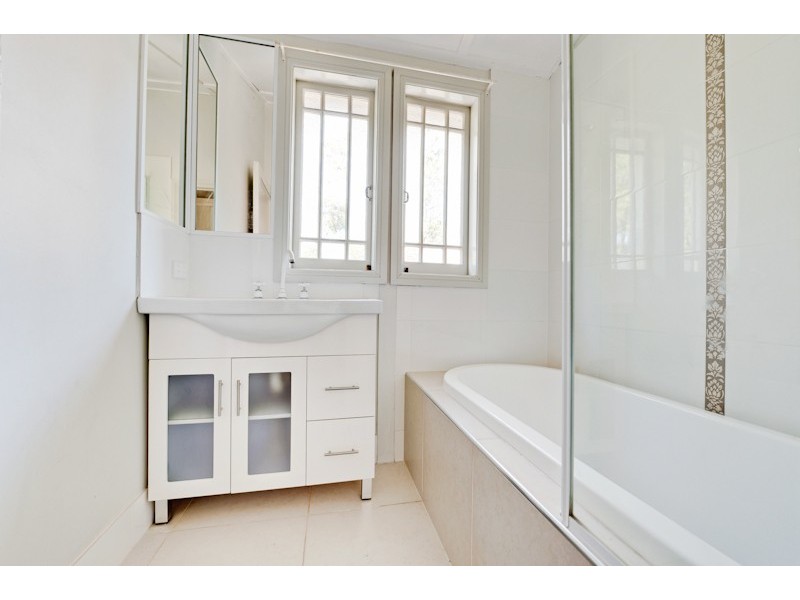 90B BRAESIDE ROAD, Bundamba QLD 4304