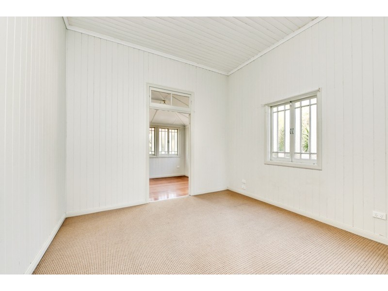 90B BRAESIDE ROAD, Bundamba QLD 4304