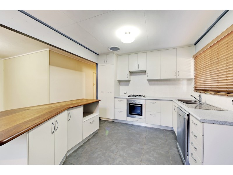 9 KINGSTON COURT, Kingston QLD 4114