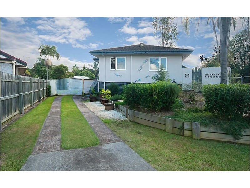 9 KINGSTON COURT, Kingston QLD 4114