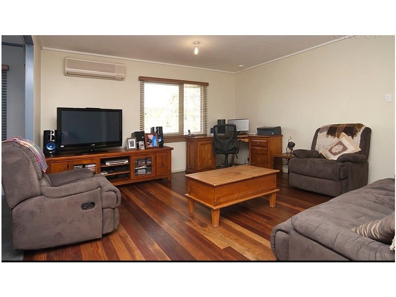 9 KINGSTON COURT, Kingston QLD 4114