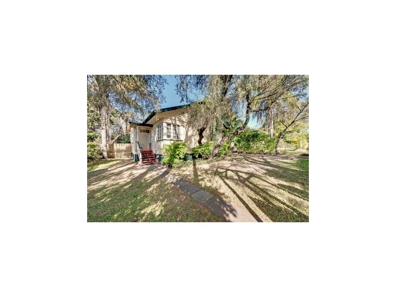 10 HARDEN STREET, Acacia Ridge QLD 4110