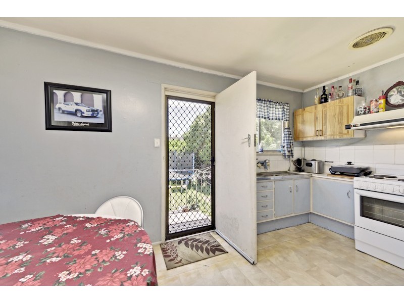 27 WAKLEY STREET, Acacia Ridge QLD 4110