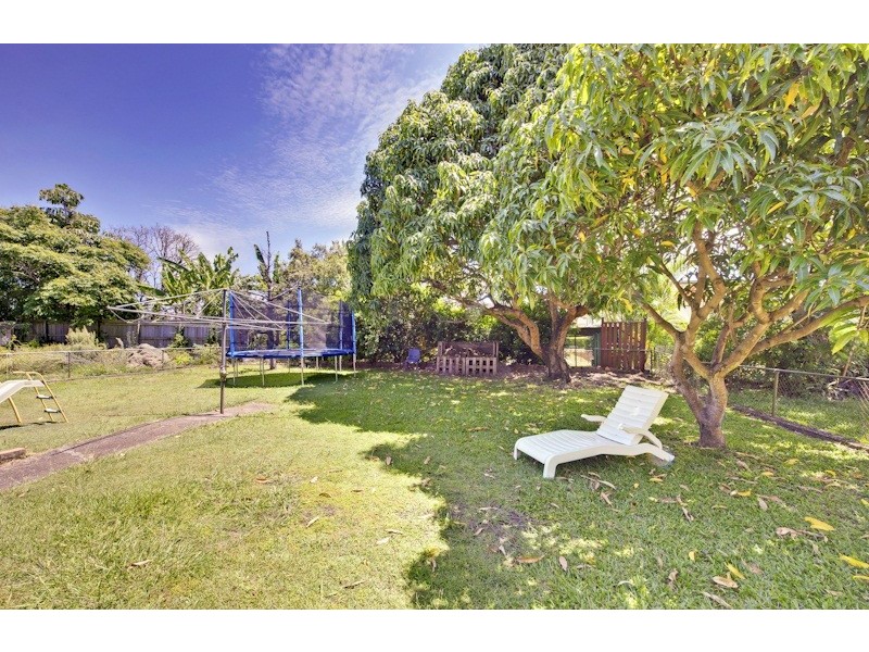 27 WAKLEY STREET, Acacia Ridge QLD 4110