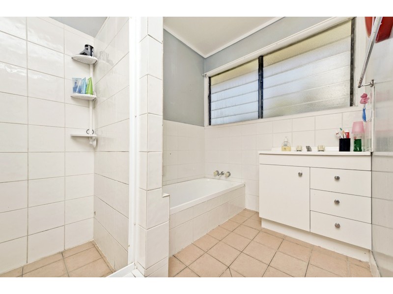 27 WAKLEY STREET, Acacia Ridge QLD 4110