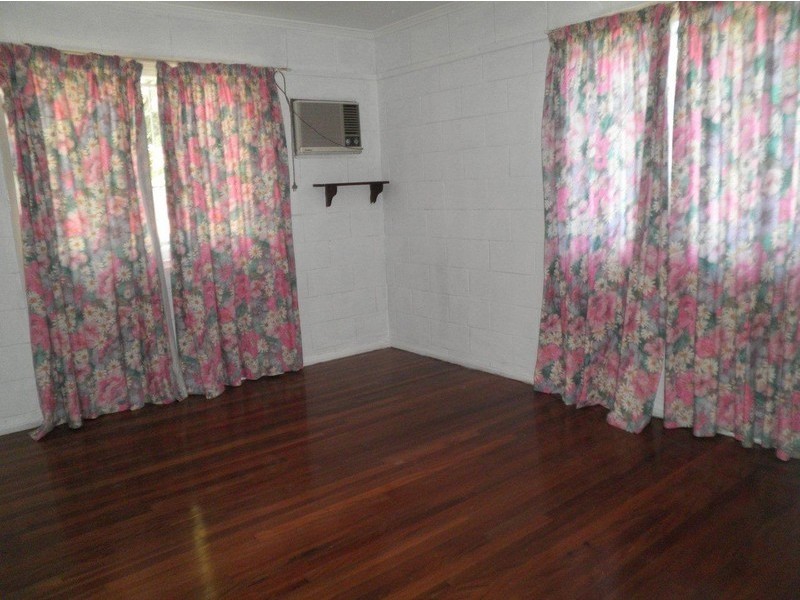 24 Farrar Street, Acacia Ridge QLD 4110