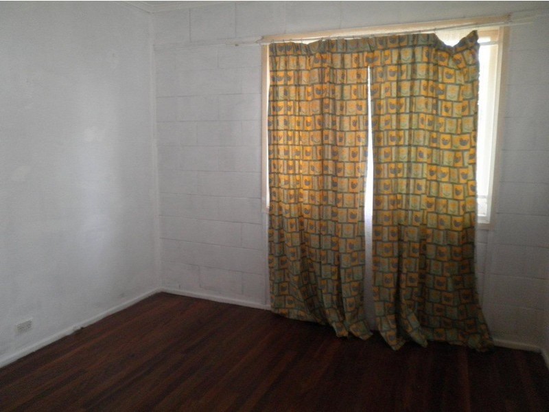 24 Farrar Street, Acacia Ridge QLD 4110