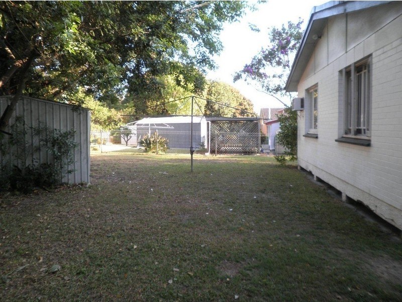 24 Farrar Street, Acacia Ridge QLD 4110