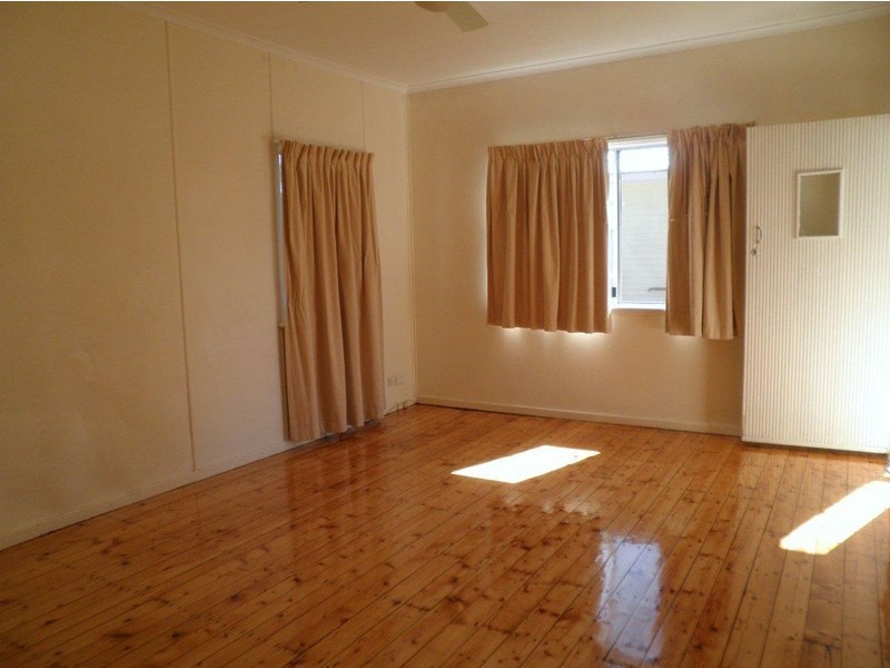 52 Whittingham St, Acacia Ridge QLD 4110