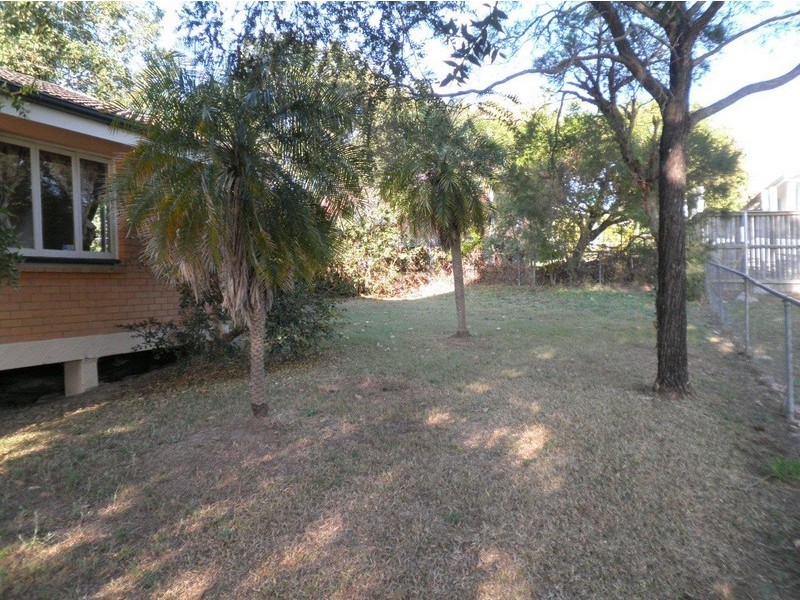 32 Flaxton Street, Acacia Ridge QLD 4110