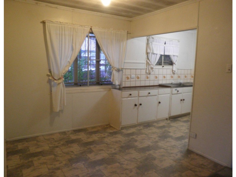 10 Emily Street, Acacia Ridge QLD 4110