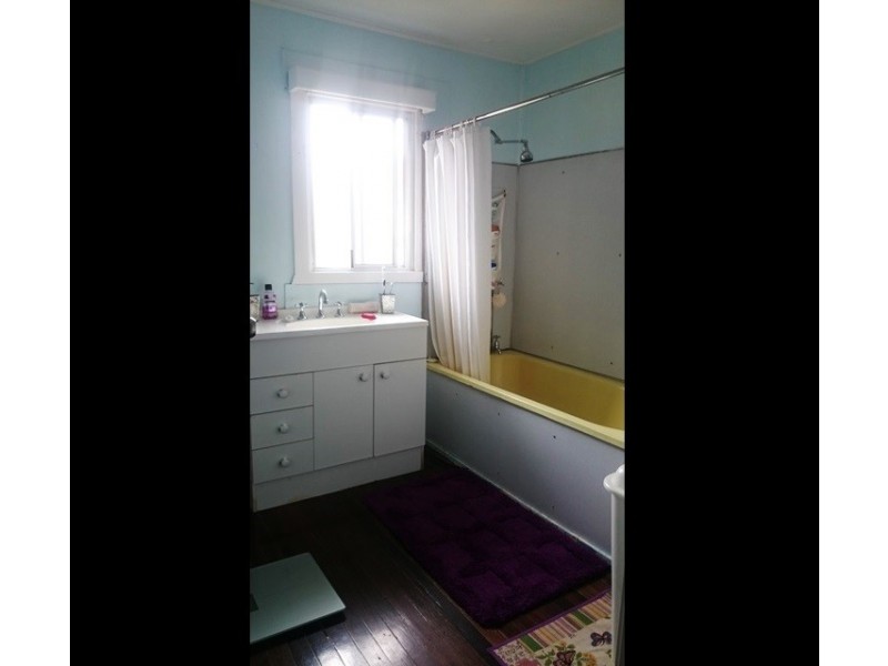 145 Highgate Street, Coopers Plains QLD 4108