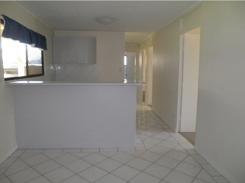 35 Laurinda Crescent, Springwood QLD 4127