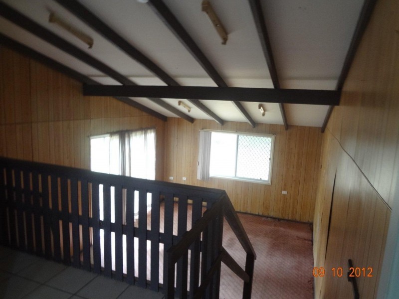 75 Springwood Road, Springwood QLD 4127