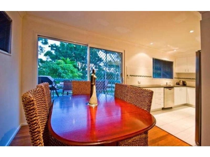 26 Roseland Avenue, Rochedale South QLD 4123